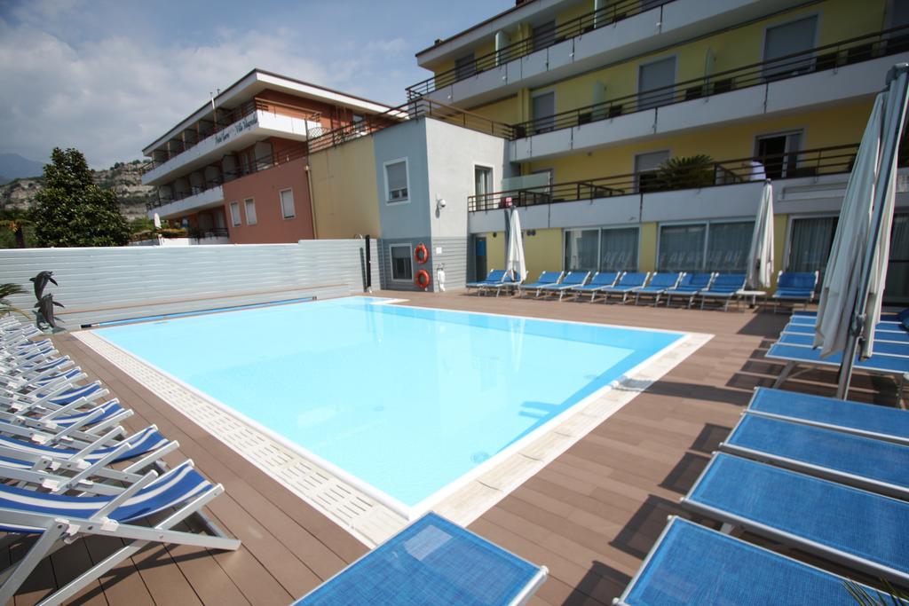 Hotel Miorelli Torbole Sul Garda Exterior foto